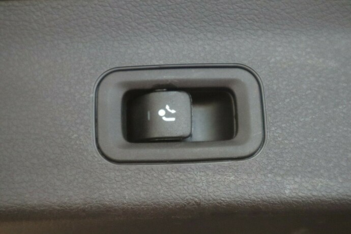 mercedes-benz-gls-diesel-2020-big-44
