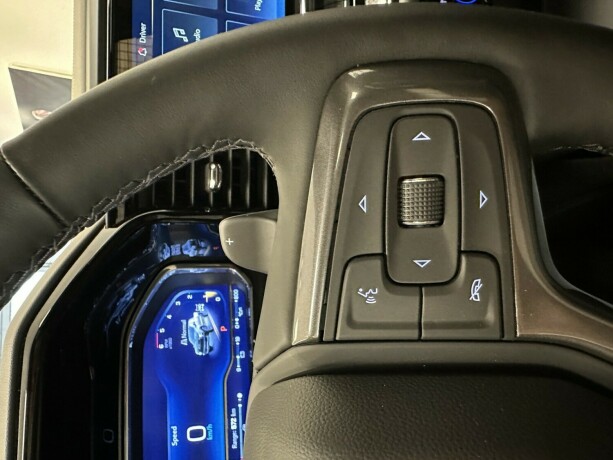 chevrolet-silverado-diesel-2025-big-11