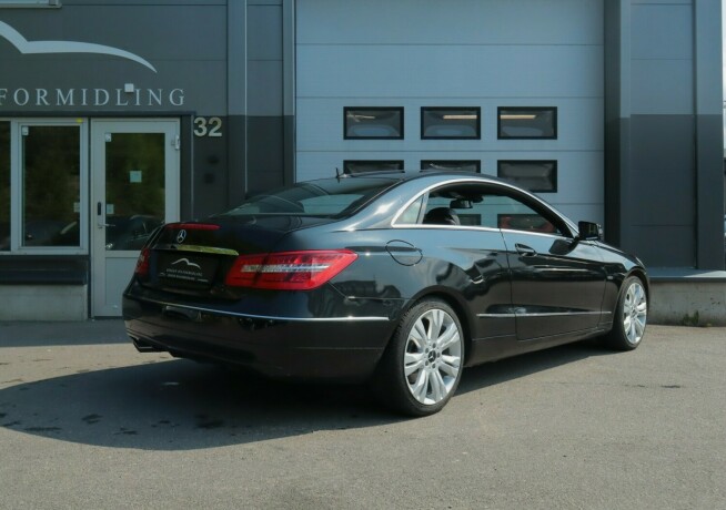 mercedes-benz-e-klasse-bensin-2012-big-1