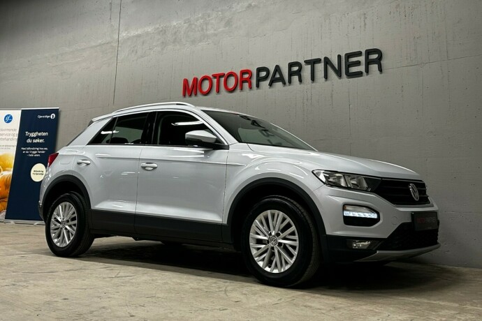 volkswagen-t-roc-bensin-2018-big-9