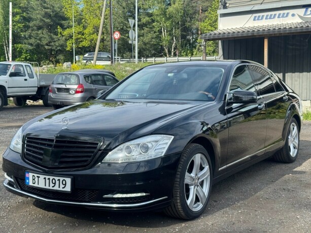 mercedes-benz-s-klasse-diesel-2009-big-2