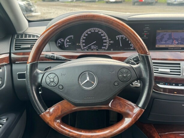 mercedes-benz-s-klasse-diesel-2009-big-15