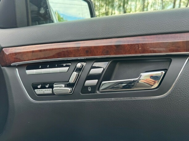mercedes-benz-s-klasse-diesel-2009-big-22