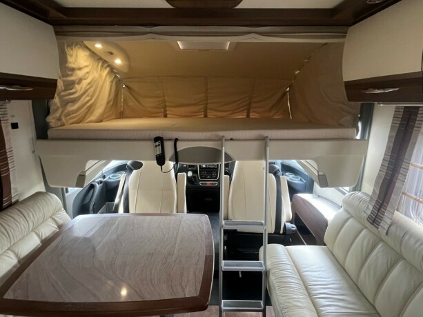 burstner-elegance-i890g-queensbed-senkeseng-hydrualiske-st216ttebein-alde-god-nyttelast-automatgir-diesel-2012-big-31