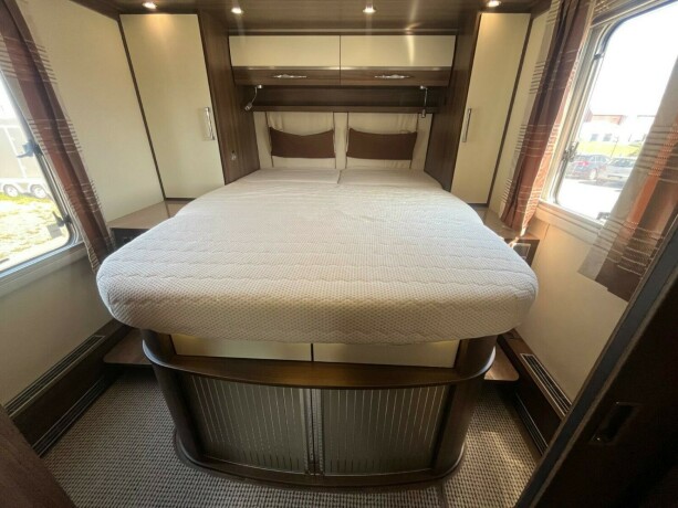 burstner-elegance-i890g-queensbed-senkeseng-hydrualiske-st216ttebein-alde-god-nyttelast-automatgir-diesel-2012-big-68
