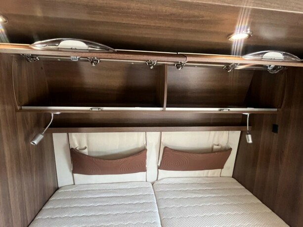 burstner-elegance-i890g-queensbed-senkeseng-hydrualiske-st216ttebein-alde-god-nyttelast-automatgir-diesel-2012-big-69