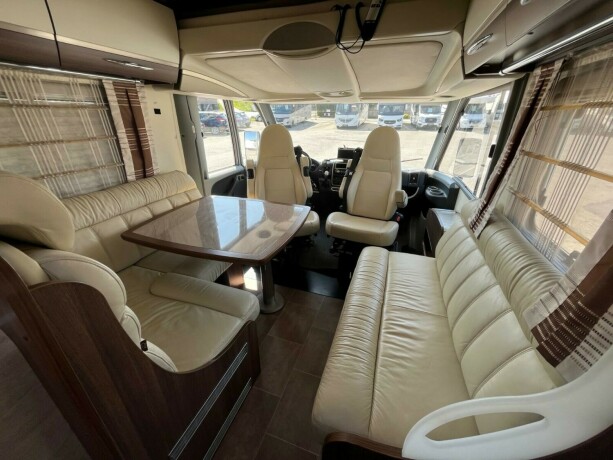 burstner-elegance-i890g-queensbed-senkeseng-hydrualiske-st216ttebein-alde-god-nyttelast-automatgir-diesel-2012-big-30