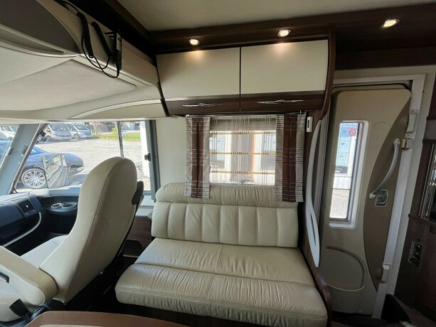 burstner-elegance-i890g-queensbed-senkeseng-hydrualiske-st216ttebein-alde-god-nyttelast-automatgir-diesel-2012-big-35