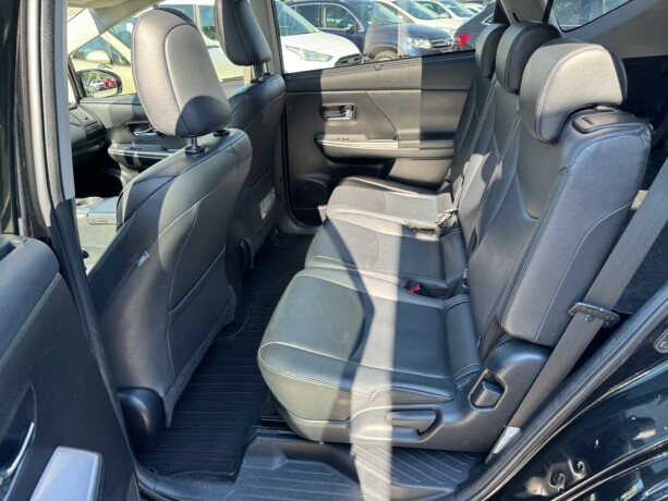 toyota-prius-seven-elektrisitetbensin-2018-big-14
