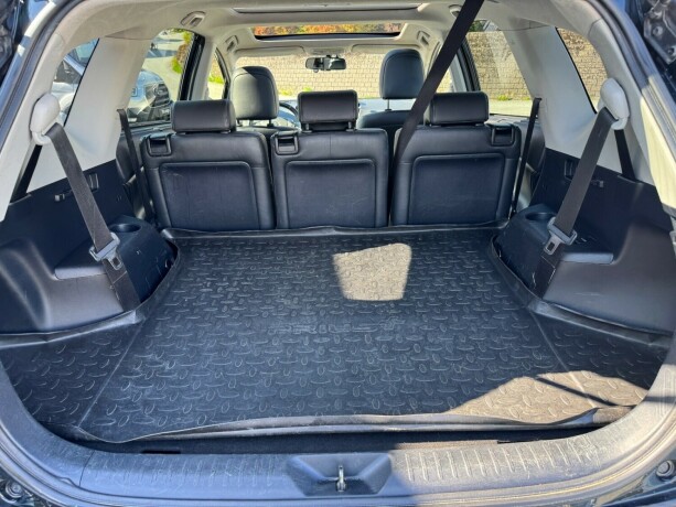 toyota-prius-seven-elektrisitetbensin-2018-big-21