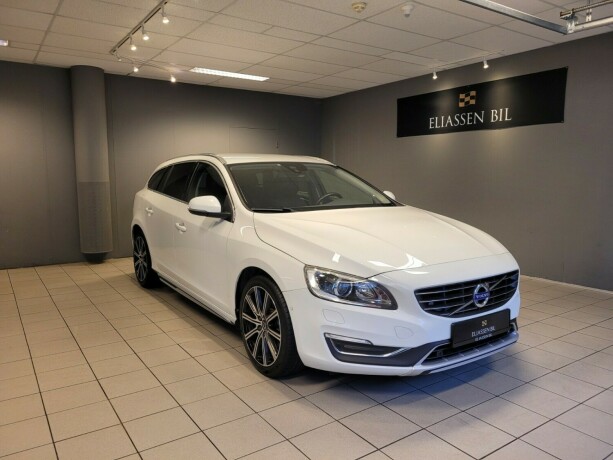 volvo-v60-diesel-2016-big-10