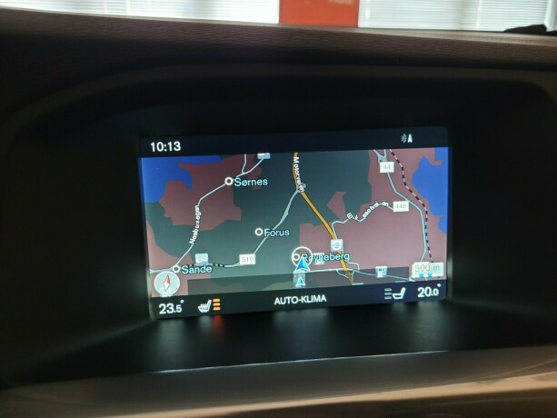 volvo-v60-diesel-2016-big-28