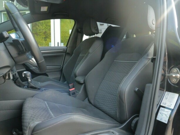 volkswagen-golf-elektrisitetbensin-2018-big-7
