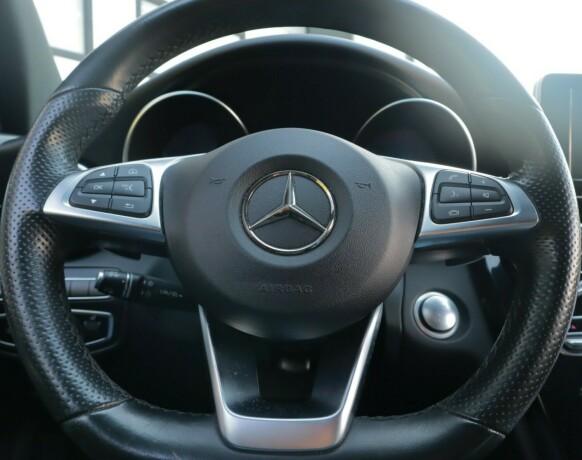 mercedes-benz-c-klasse-elektrisitetbensin-2018-big-7