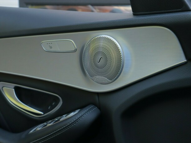 mercedes-benz-c-klasse-elektrisitetbensin-2018-big-11