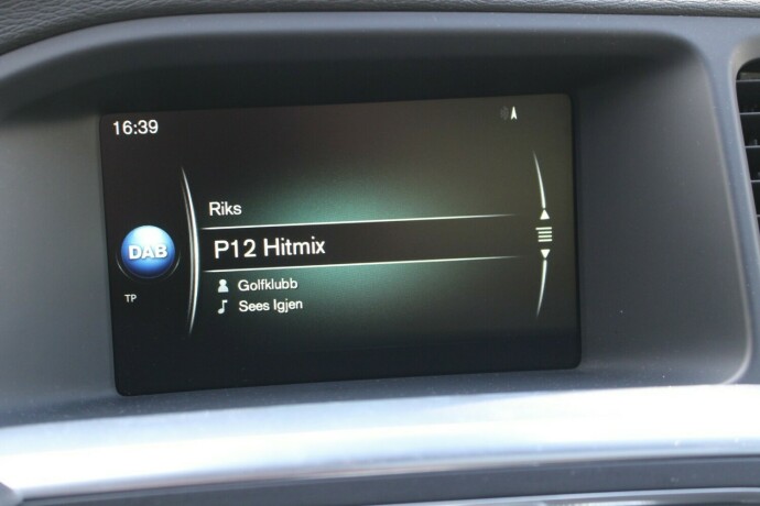 volvo-v60-elektrisitetdiesel-2016-big-21