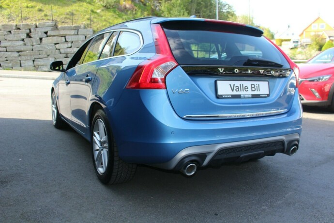 volvo-v60-elektrisitetdiesel-2016-big-4