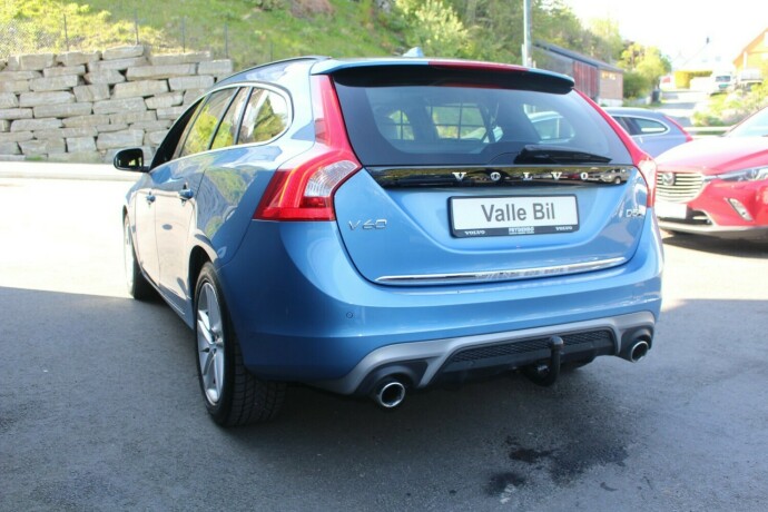 volvo-v60-elektrisitetdiesel-2016-big-7