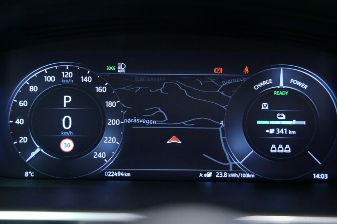 jaguar-i-pace-elektrisitet-2023-big-15