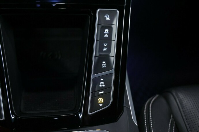 jaguar-i-pace-elektrisitet-2023-big-21