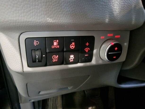 kia-soul-elektrisitet-2018-big-14