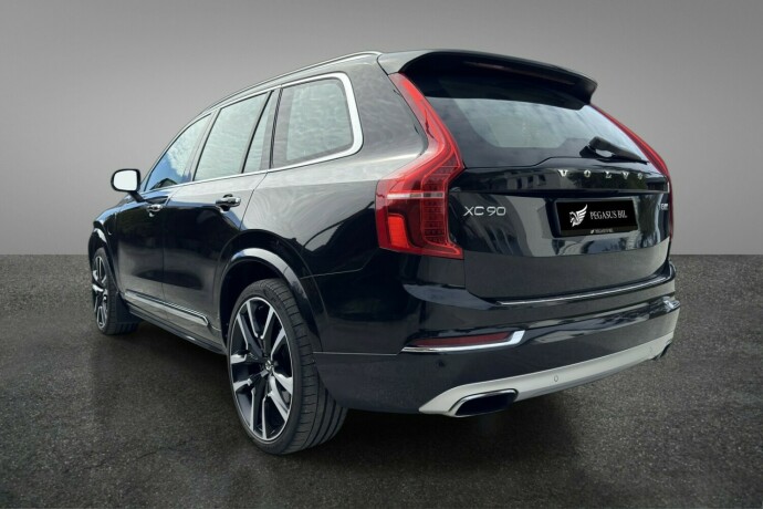 volvo-xc-90-elektrisitetbensin-2017-big-6