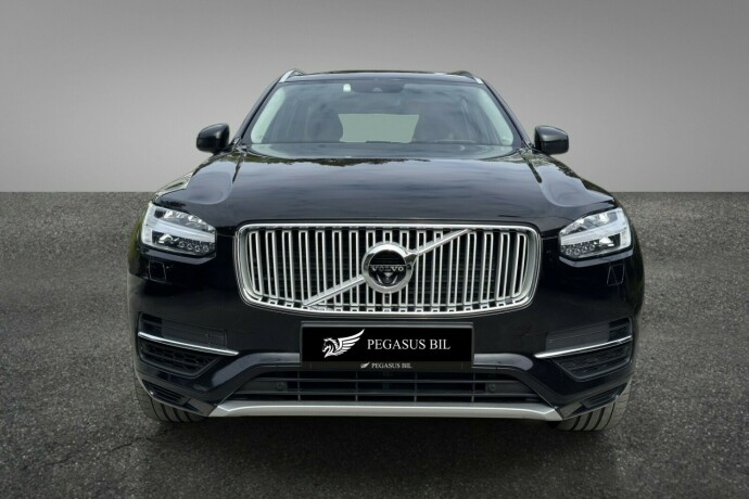 volvo-xc-90-elektrisitetbensin-2017-big-1