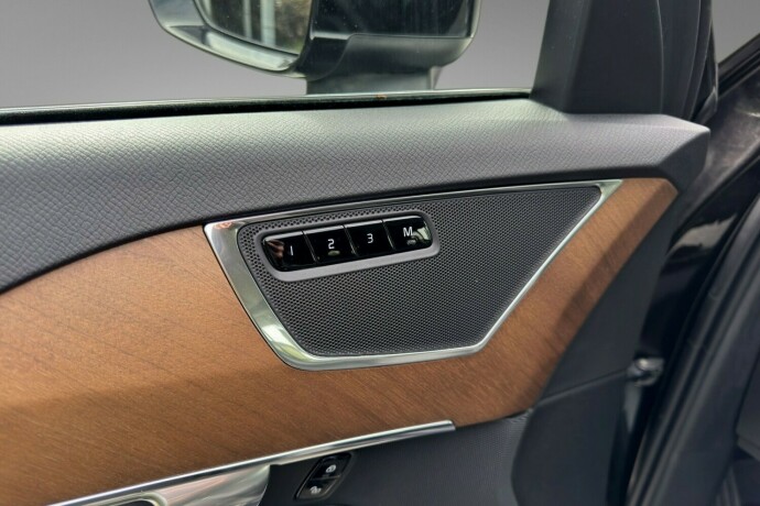volvo-xc-90-elektrisitetbensin-2017-big-19