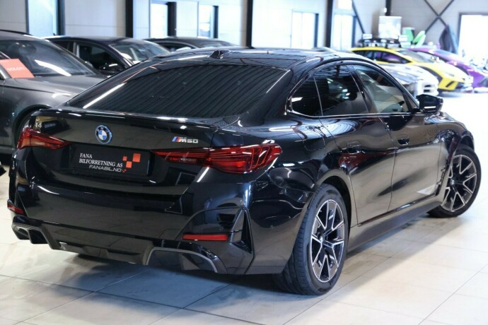 bmw-i4-m50-elektrisitet-2025-big-2