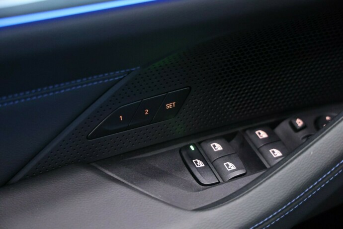 bmw-i4-m50-elektrisitet-2025-big-20