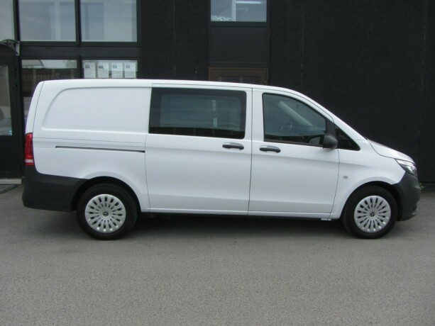 mercedes-benz-vito-diesel-2023-big-4