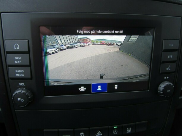 mercedes-benz-vito-diesel-2023-big-13