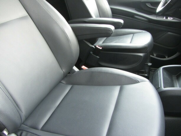 mercedes-benz-vito-diesel-2023-big-18