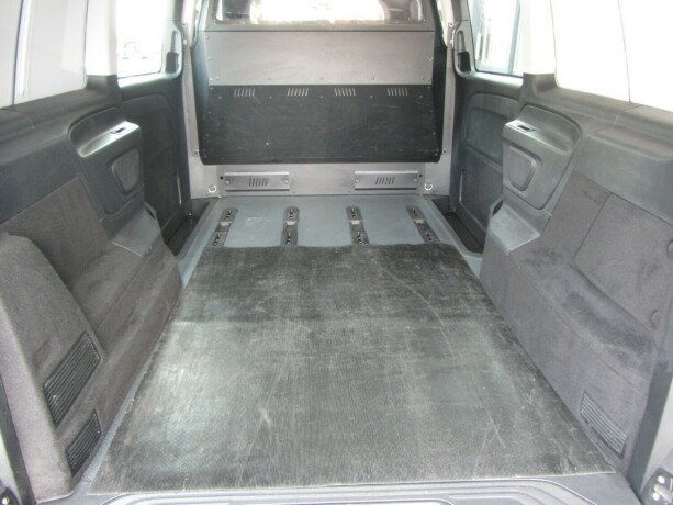 mercedes-benz-vito-diesel-2023-big-21