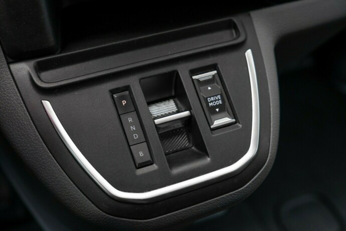 opel-vivaro-elektrisitet-2021-big-17