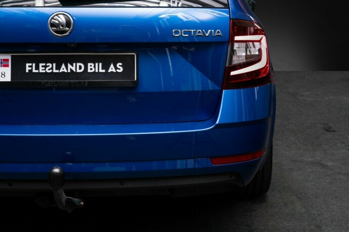 skoda-octavia-bensin-2019-big-9