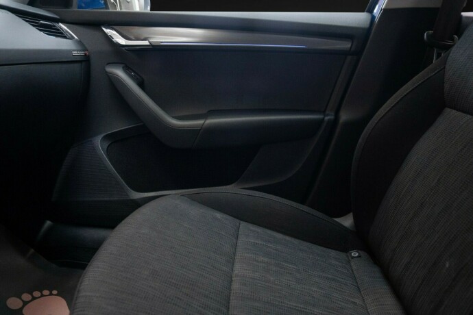 skoda-octavia-bensin-2019-big-19