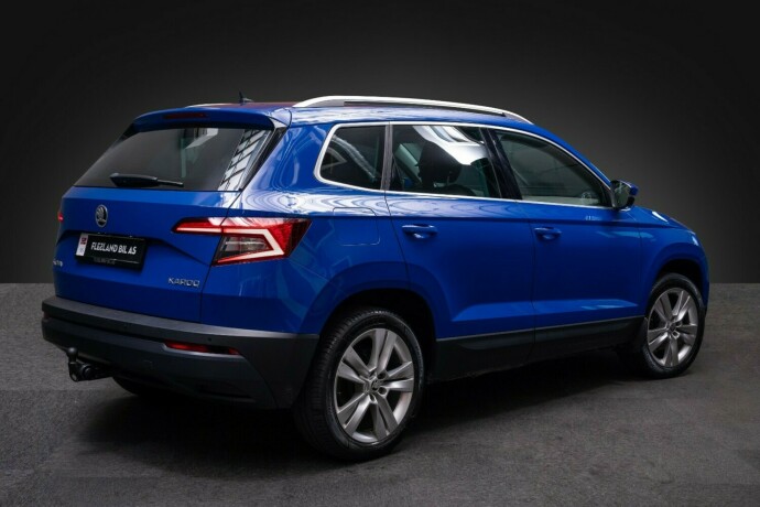 skoda-karoq-bensin-2018-big-12