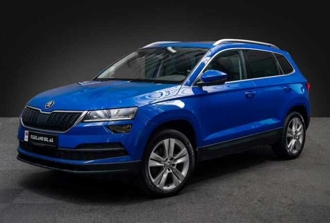 skoda-karoq-bensin-2018-big-1
