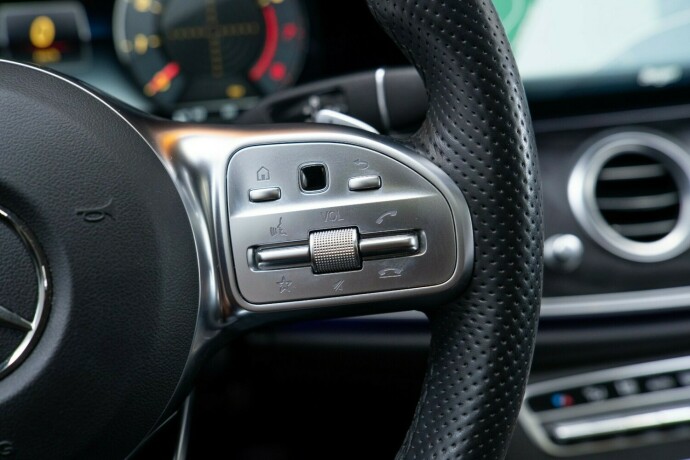 mercedes-benz-e-klasse-elektrisitetbensin-2020-big-15