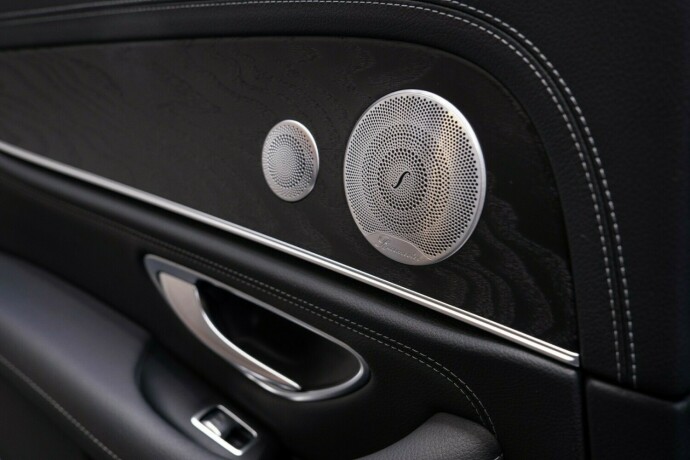 mercedes-benz-e-klasse-elektrisitetbensin-2020-big-37