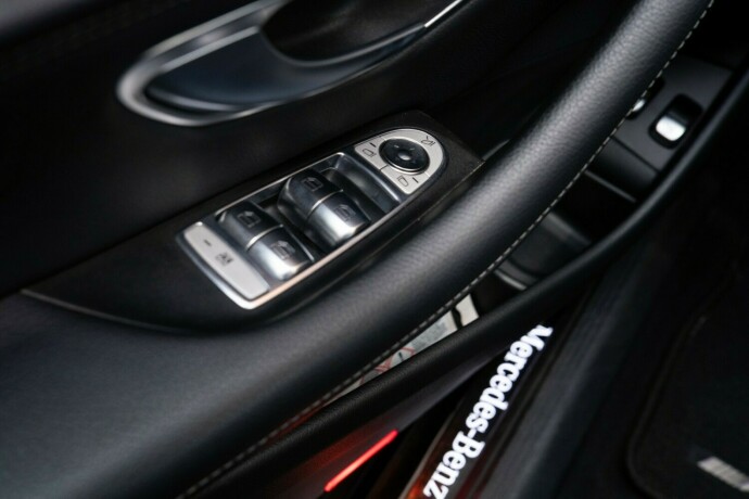 mercedes-benz-e-klasse-elektrisitetbensin-2020-big-27