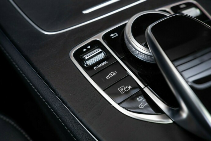 mercedes-benz-e-klasse-elektrisitetbensin-2020-big-26