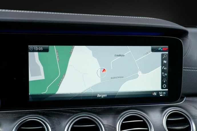 mercedes-benz-e-klasse-elektrisitetbensin-2020-big-21