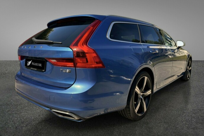 volvo-v90-elektrisitetbensin-2017-big-4