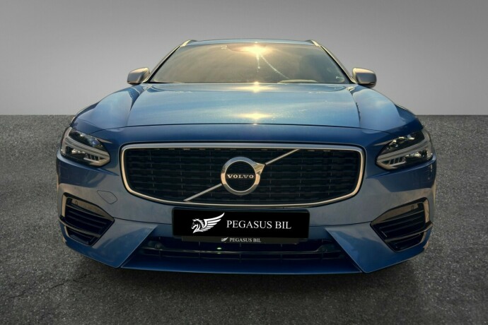 volvo-v90-elektrisitetbensin-2017-big-1