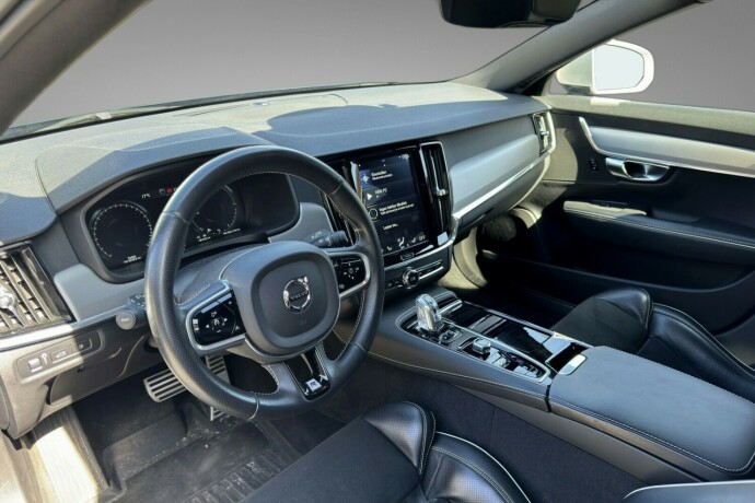 volvo-v90-elektrisitetbensin-2018-big-10