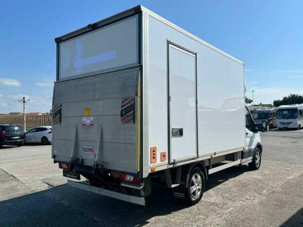 ford-transit-diesel-2019-big-5