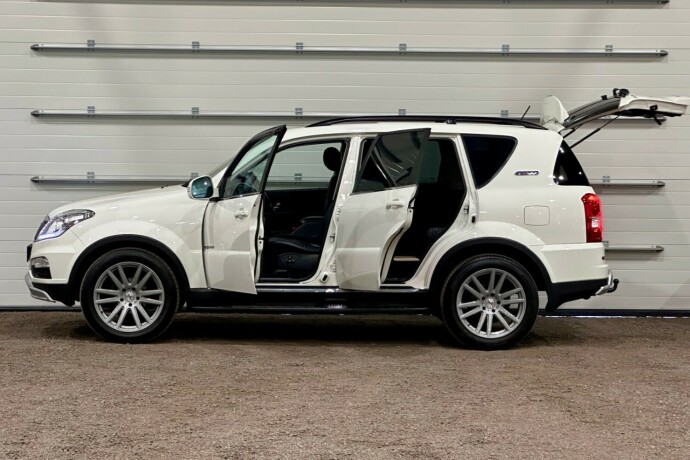 ssangyong-rexton-diesel-2016-big-5