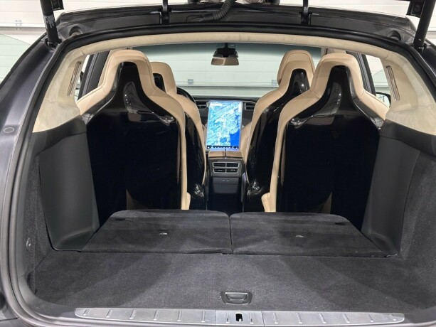 tesla-model-x-elektrisitet-2017-big-16